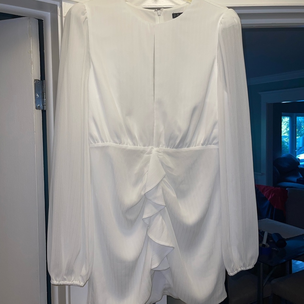 Revolve: NBD Arijana dress in white - Picture 3 of 5